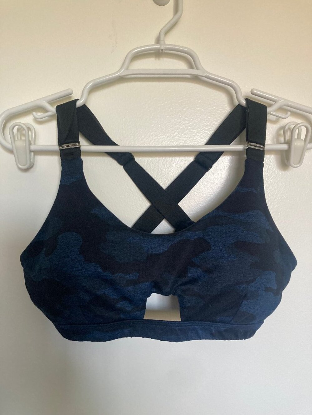 Bombshell Sportswear camo blue black sports bra XL